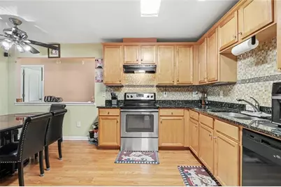 8001 Gossamer Drive, Fairburn, GA 30213 - Photo 14