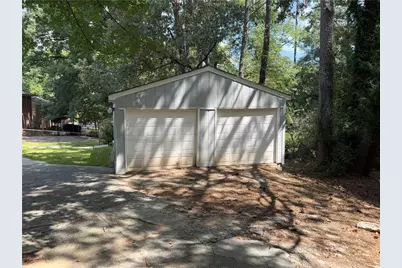 2298 Bryant Drive, East Point, GA 30344 - Photo 18