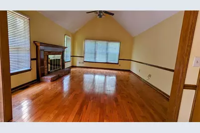 1810 Rockside Lane, Snellville, GA 30078 - Photo 4