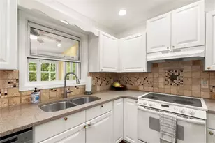1857 Meadowood Dr, Marietta, GA 30062 - Photo 12