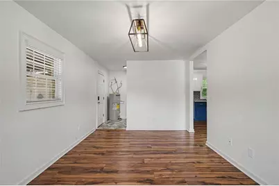 312 W Downing Court, Jonesboro, GA 30238 - Photo 10