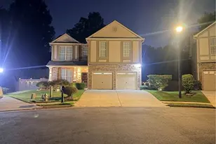 2118 Newbury Oaks Dr, Lawrenceville, GA 30044 - Photo 2