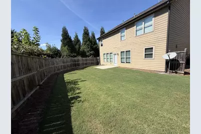 149 Fieldbrook Crossing, Holly Springs, GA 30115 - Photo 18