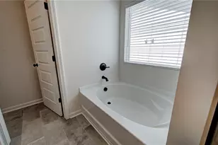 810 Dundee Wy, Cartersville, GA 30121 - Photo 36