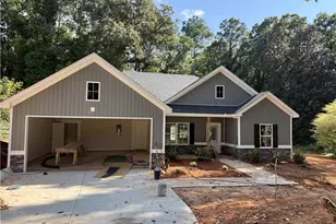 310 Colonial Dr, Carrollton, GA 30117 - Photo 2