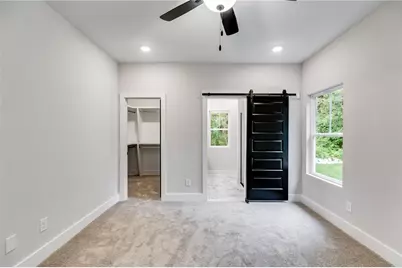 310 Colonial Drive, Carrollton, GA 30117 - Photo 8
