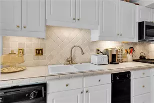 1417 Ashford Pl NE, Brookhaven, GA 30319 - Photo 10