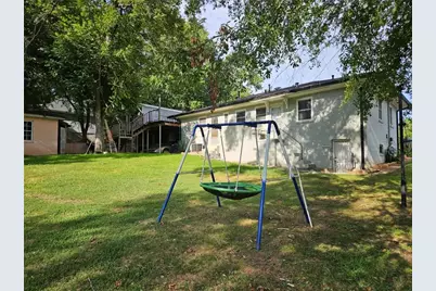202 S Sage Street, Toccoa, GA 30577 - Photo 32