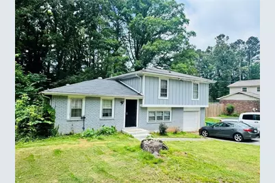 521 Navarre Drive, Stone Mountain, GA 30087 - Photo 2