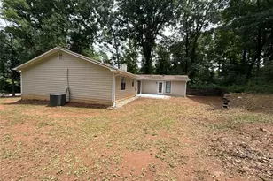 108 Hilltop Cir, Stockbridge, GA 30281 - Photo 16