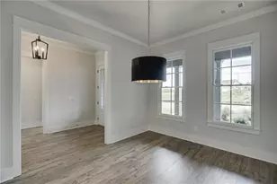 321 Lk Vis Dr, Statham, GA 30666 - Photo 6