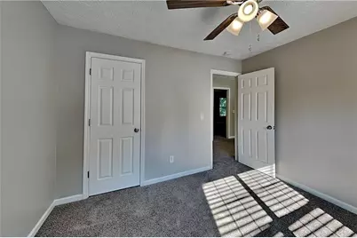 2405 Compton Place, Suwanee, GA 30024 - Photo 10