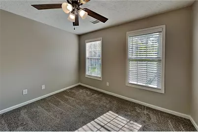 2405 Compton Place, Suwanee, GA 30024 - Photo 8