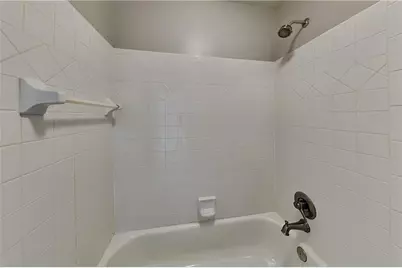 2405 Compton Place, Suwanee, GA 30024 - Photo 14
