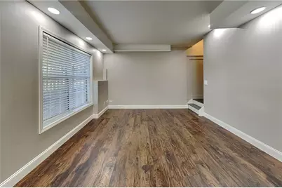 2405 Compton Place, Suwanee, GA 30024 - Photo 2