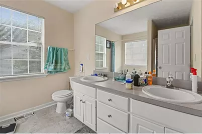 415 Thomas Jefferson Drive, Stone Mountain, GA 30083 - Photo 12
