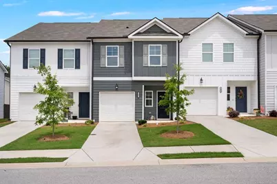 295 Regent Park, Hoschton, GA 30548 - Photo 4