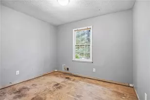 255 Belmont Farms Dr, Ellenwood, GA 30294 - Photo 10