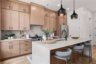 215 Flora Ave, Atlanta, GA 30307 - Photo 8