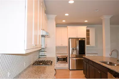 1758 Glenview Park Circle NE, Duluth, GA 30097 - Photo 10