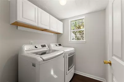 7050 Treeline Drive, Cumming, GA 30028 - Photo 14