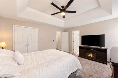 7050 Treeline Drive, Cumming, GA 30028 - Photo 18