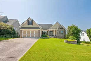 102 Colonial Cir NW, Cartersville, GA 30120 - Photo 2