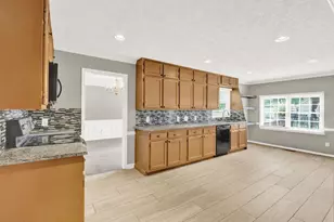 1892 Rockbrook Ct, Snellville, GA 30078 - Photo 14