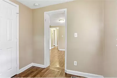 620 Gibbons Drive, Scottdale, GA 30079 - Photo 18