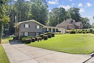 3518 Cumberland Rd Rd, East Point, GA 30344 - Photo 2
