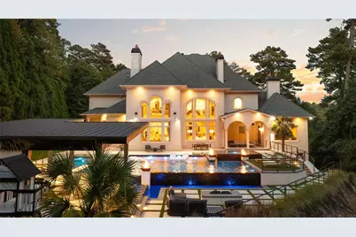 4870 Northside Drive, Sandy Springs, GA 30327 - Photo 2