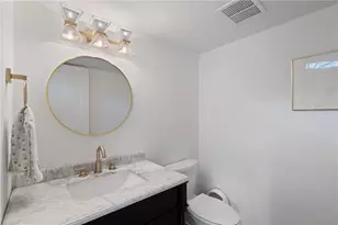 8 Kings Tavern Pl NW, Atlanta, GA 30318 - Photo 16