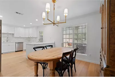 8 Kings Tavern Place NW, Atlanta, GA 30318 - Photo 10