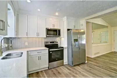 [Address not provided], Flowery Branch, GA 30542 - Photo 8