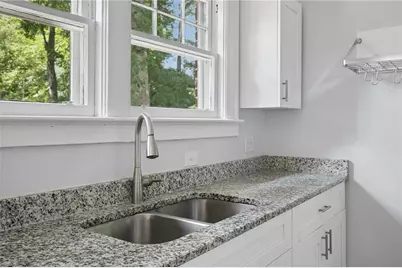 472 Burlington Road NE, Atlanta, GA 30307 - Photo 12