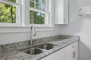 472 Burlington Rd NE, Atlanta, GA 30307 - Photo 12