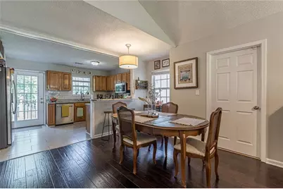2458 Crestview Avenue, Decatur, GA 30032 - Photo 8