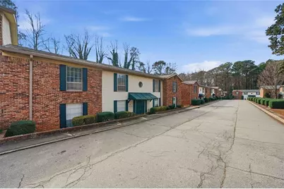 5506 Kingsport Drive, Atlanta, GA 30342 - Photo 1