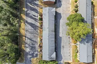 5506 Kingsport Dr, Atlanta, GA 30342 - Photo 30