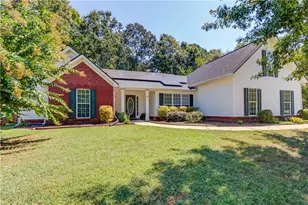 46 Fieldcrest Ct, Jefferson, GA 30549 - Photo 1
