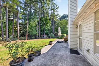 4290 Perrinton Trail, Loganville, GA 30052 - Photo 30