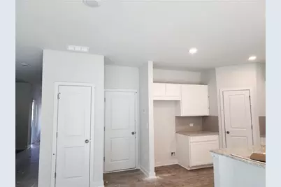 5117 Union Heights Way, Flowery Branch, GA 30542 - Photo 6