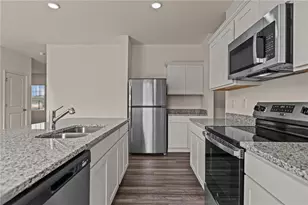 37 Crescent Blvd, Carrollton, GA 30016 - Photo 8