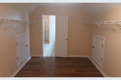 2532 Lois Court, Loganville, GA 30052 - Photo 12
