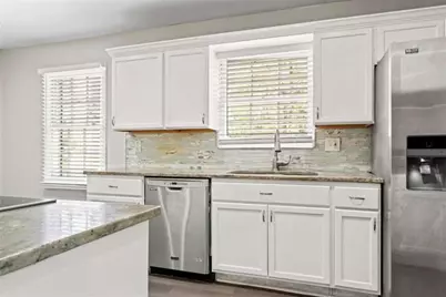 3917 Wedgefield Circle, Decatur, GA 30035 - Photo 12