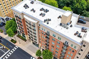 2277 Peachtree Rd NE, Atlanta, GA 30309 - Photo 46