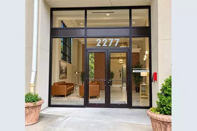 2277 Peachtree Road NE #401, Atlanta, GA 30309 - Photo 4