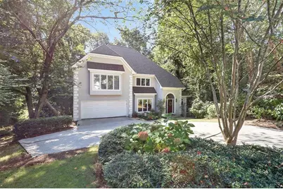 930 Manchester Place, Sandy Springs, GA 30328 - Photo 1