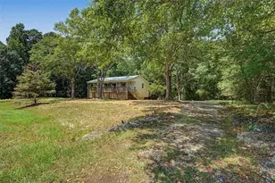 938 Mandeville Rd, Carrollton, GA 30117 - Photo 4