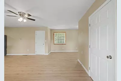 938 Mandeville Road, Carrollton, GA 30117 - Photo 12